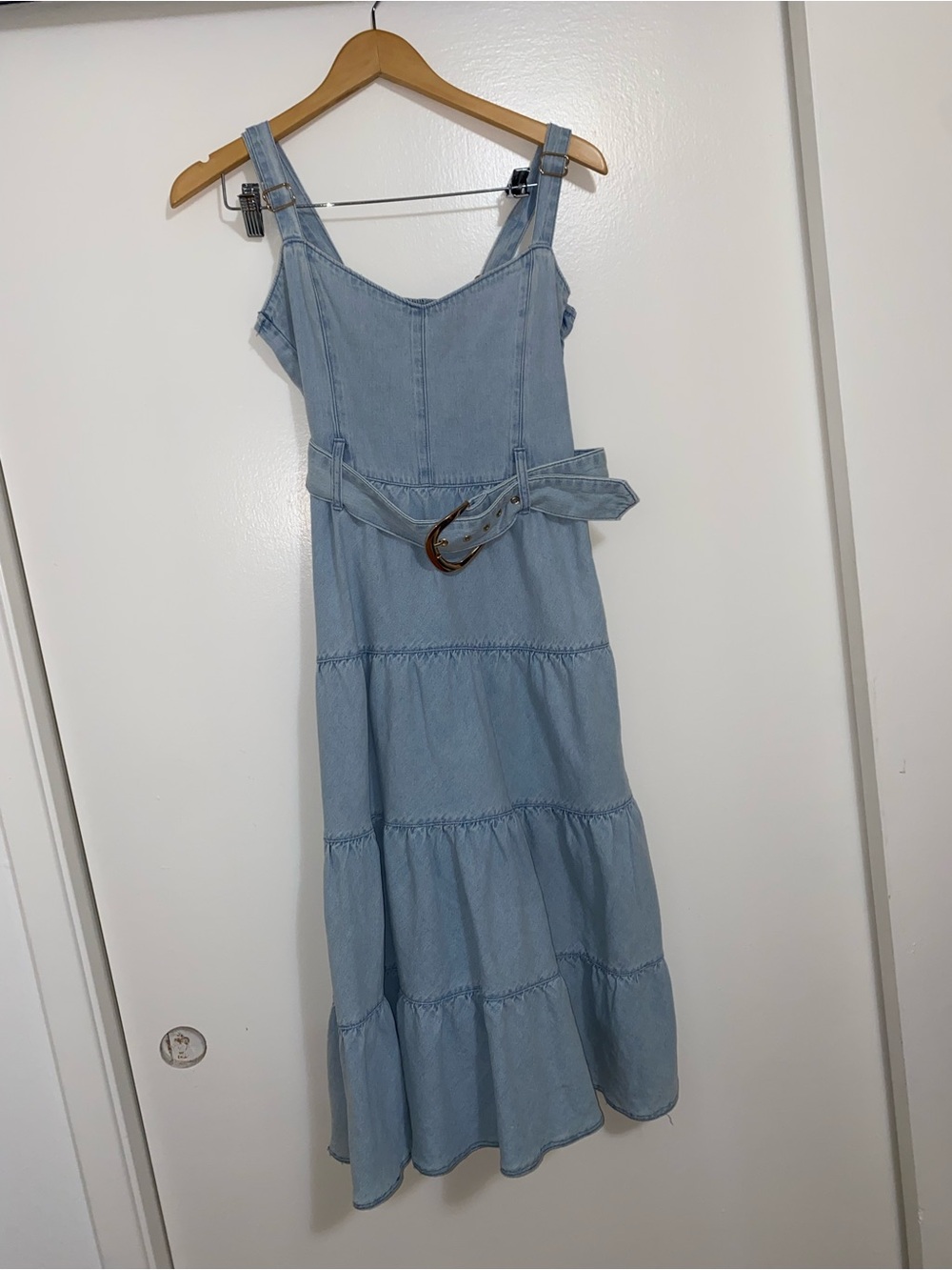 Show Me Your MuMu Dew Drop Lainey Midi Dress in Pale Blue - Picture 9 of 12